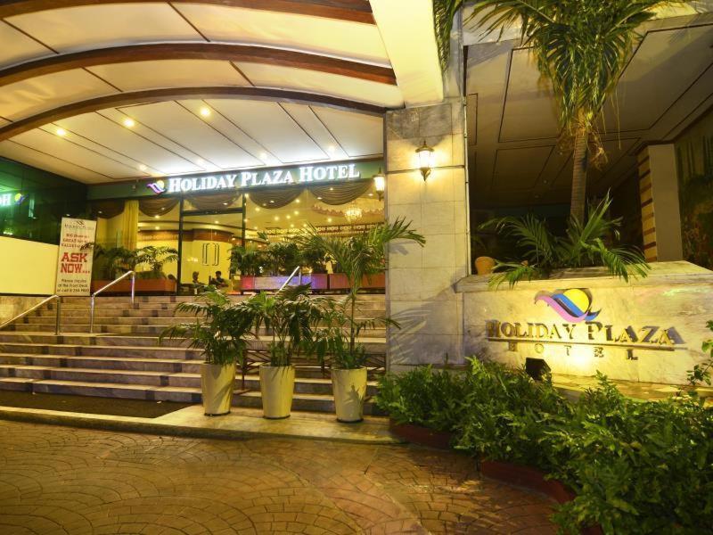 Holiday Plaza Hotel - Себу Экстерьер фото